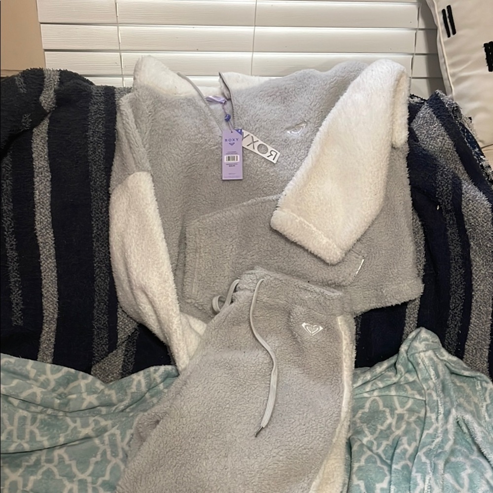 Roxy Gray and White Fleece Track Pants & Joggers
